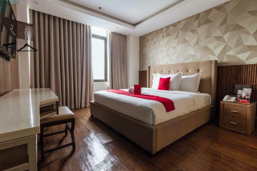 Reddoorz Premium @ South Triangle Quezon City Zewnętrze zdjęcie