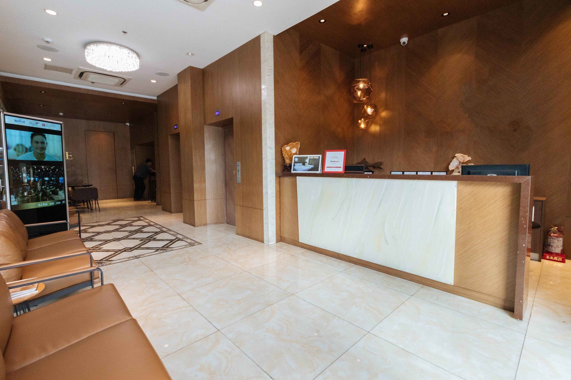 Reddoorz Premium @ South Triangle Quezon City Zewnętrze zdjęcie